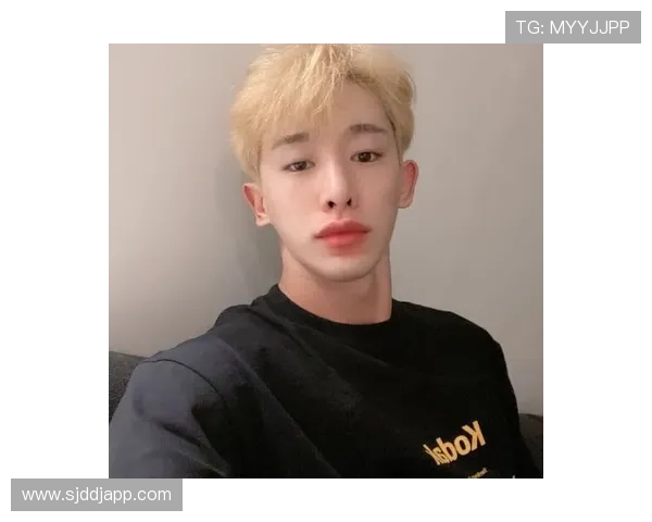 Tabe直播唱歌惊艳全场，粉丝疯狂打call不停歇